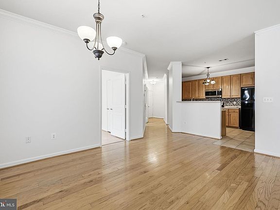 4th image of 12001 Market St APT 181