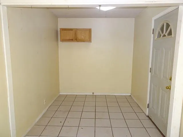 481 Nassau Dr — Photo 8