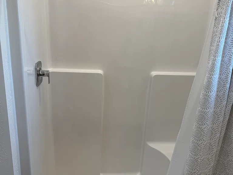 502 Pheasant Ln — Photo 23