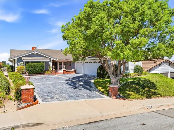635 S Pathfinder Trl, Anaheim, CA 92807