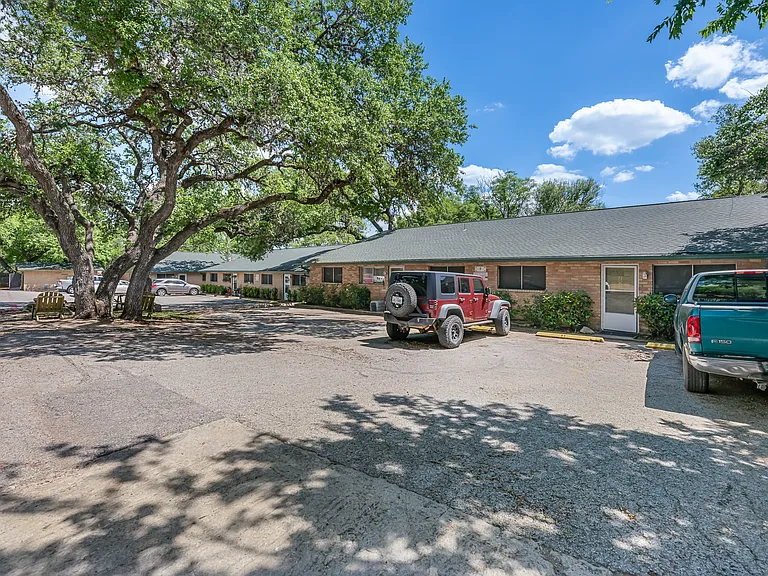 Boerne Villas — Photo 27