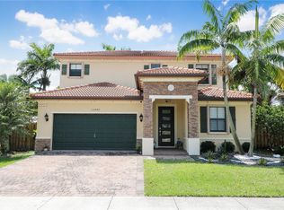 15480 SW 119th Ter, Miami, FL 33196