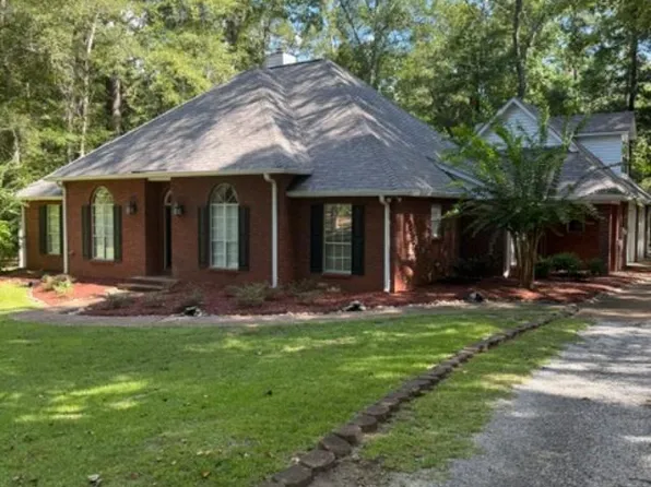5013 Dr Brock Rd, Meridian, MS 39307