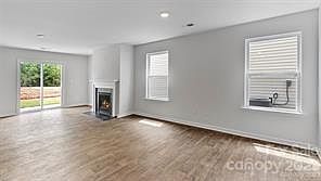 3rd image of 3147 Winged Elm St
