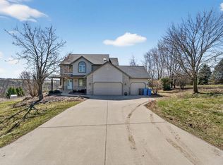 W5481 Timber Ln, New Glarus, WI 53574