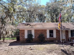 12 Bent Oak Rd, Beaufort, SC 29907