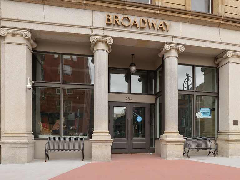 234 N Broadway Milwaukee, WI, 53202 Apartments for Rent Zillow
