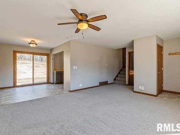 5th image of 510 Meadowview Dr