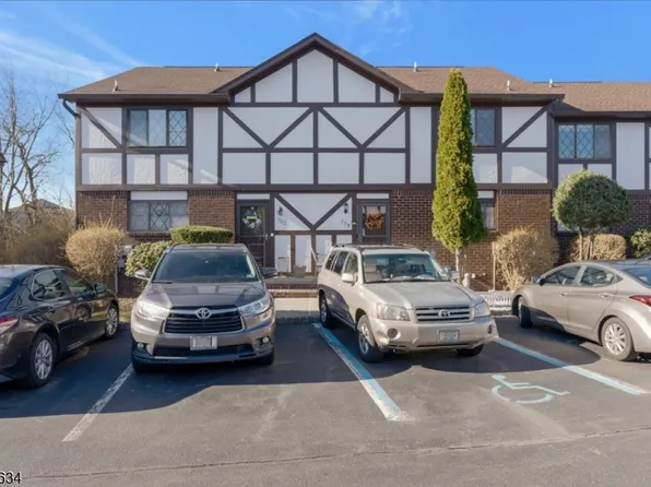 154 Wildflower Ln, Hillsborough Twp., NJ 08844