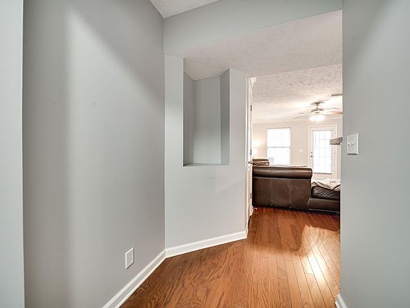3rd image of 2131 Victory Gallop Ln
