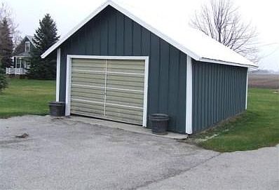 2nd image of 7909 N Old Fort Wayne Rd