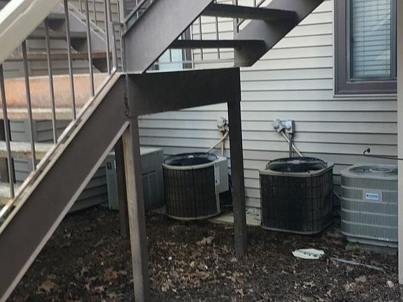 5th image of 12100 Rainwood Rd APT 40