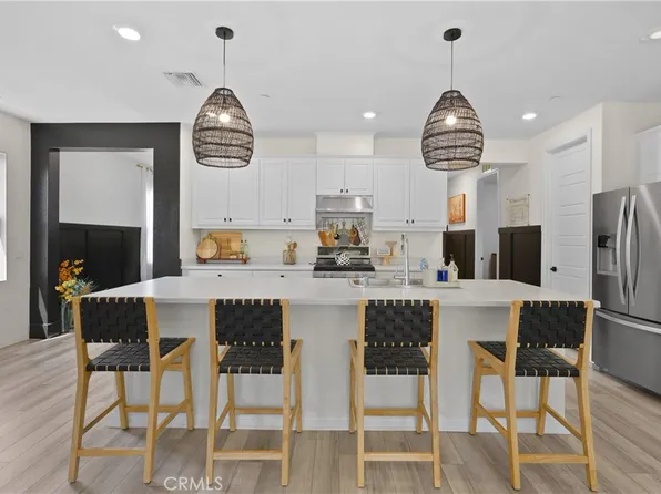 27462 Tyrrhenian Dr, Menifee, CA 92585