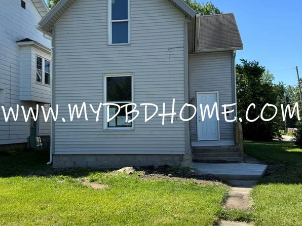 1237 Nuttman Ave