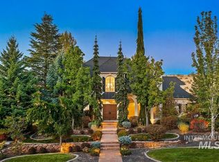 2710 E Table Rock Rd, Boise, ID 83712