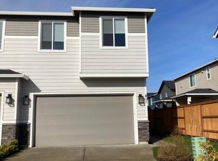 411 N 30th Dr, Ridgefield, WA 98642
