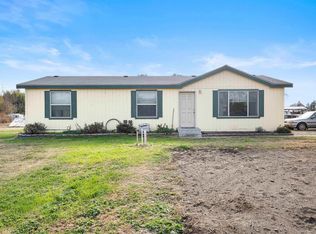 3920 Janet St, Pasco, WA 99301