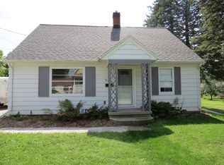 925 Lina St, Mayville, WI 53050