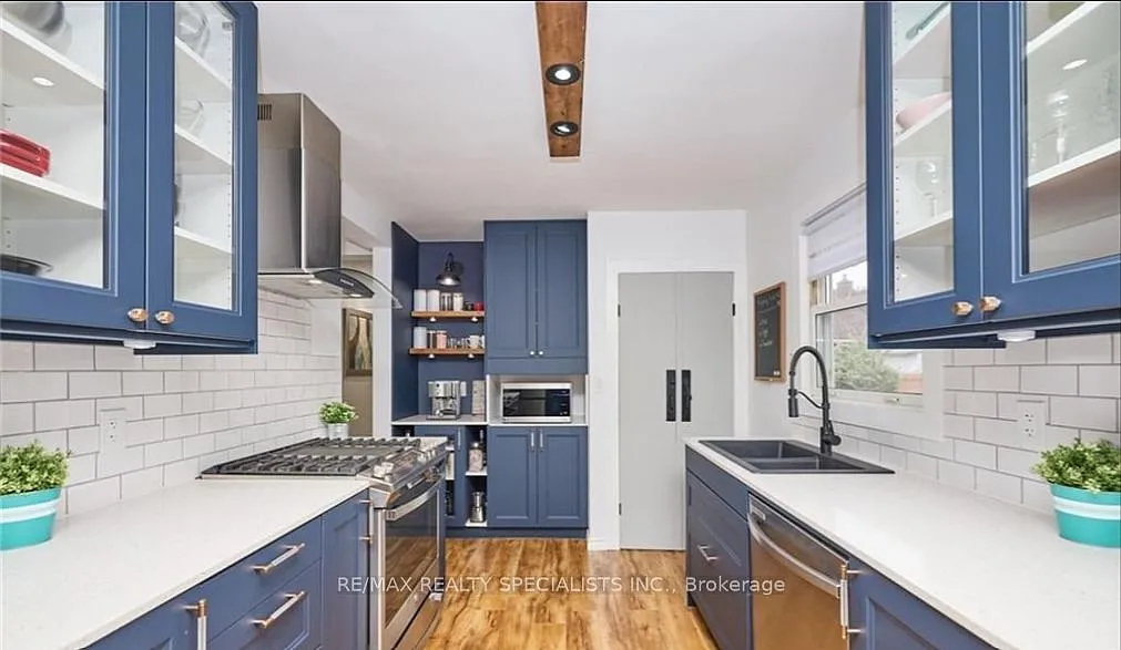 3 bed, $2,500 — Photo 4