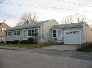 40 Norfolk St, Bellingham, MA 02019