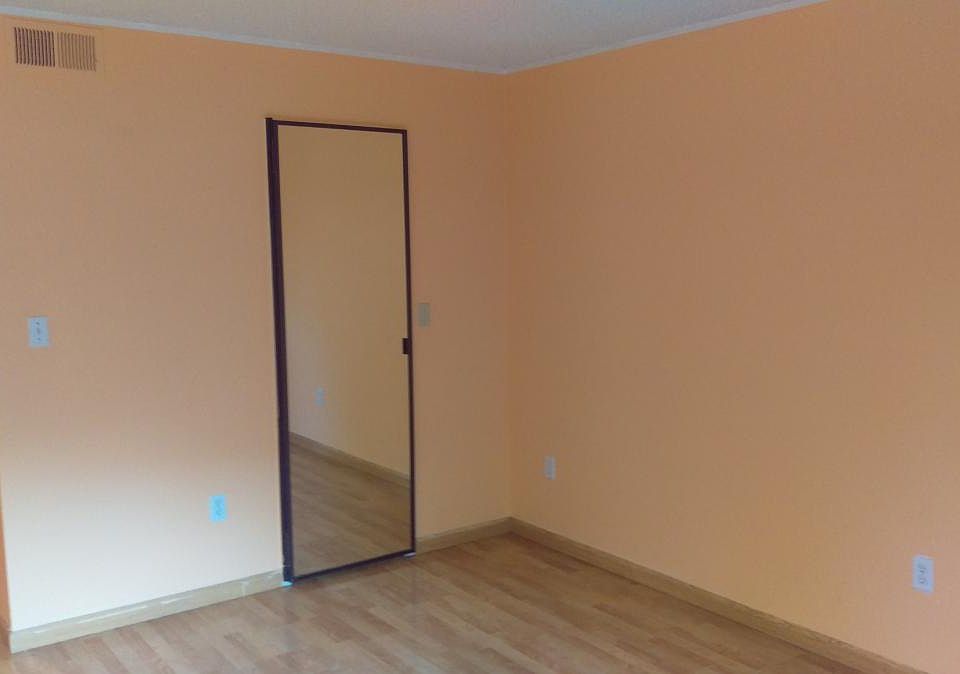 1st image of 294 Tradewinds Dr APT 7