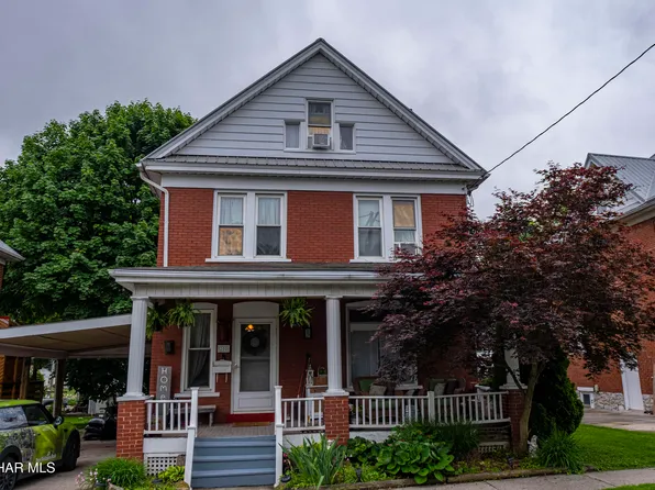 208 Woodlawn Ave, Martinsburg, PA 16662