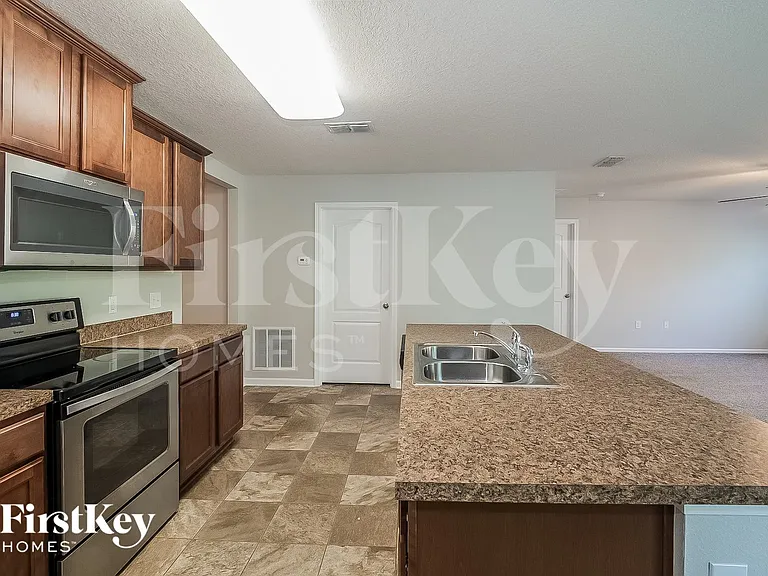 6817 Langford St — Photo 8