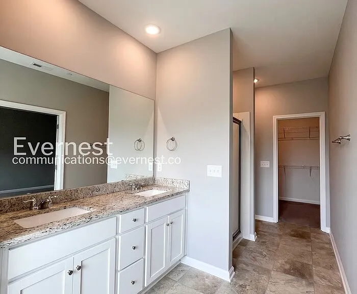 1105 Prospect Ct — Photo 11