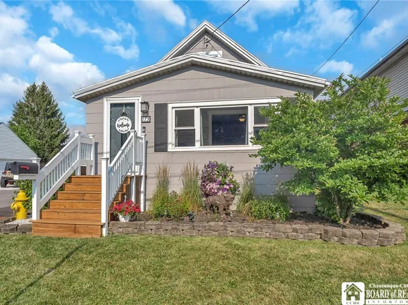 173 Dwyer St, Buffalo, NY 14224
