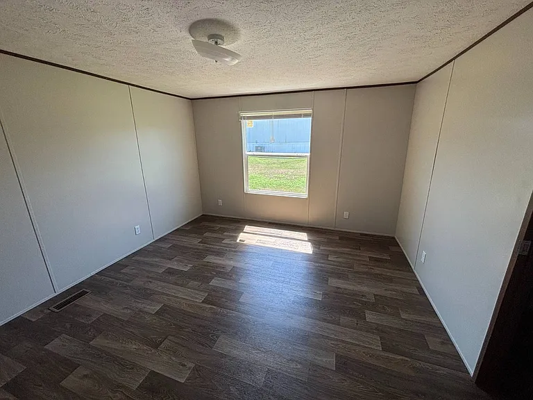 105 Exter Dr #21 — Photo 7