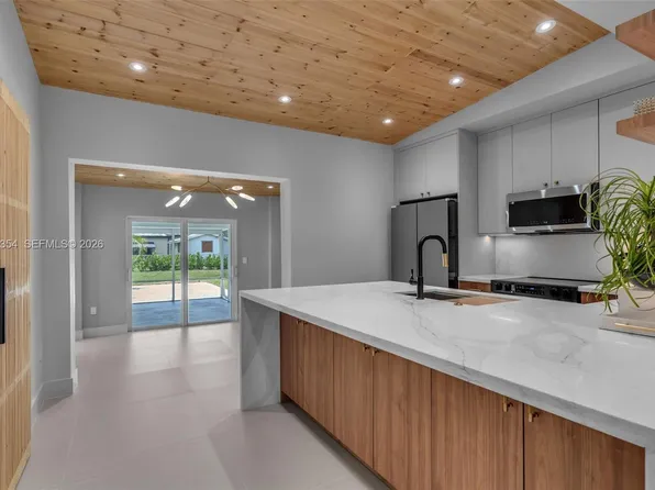 30221 SW 173rd Ave, Homestead, FL 33030