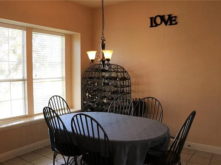 123 Hillcrest Dr — Photo 11