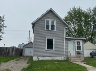 1121 S 21st St, Fort Dodge, IA 50501