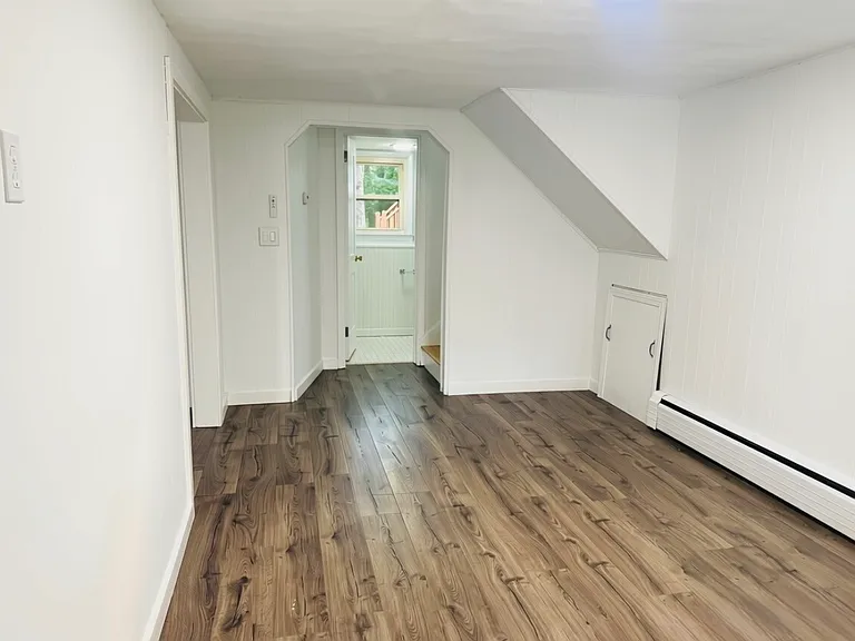 51 Birchwood Rd — Photo 24