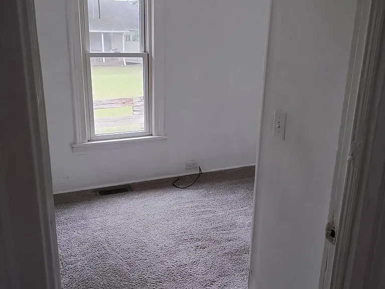 703 Steward Ave — Photo 7
