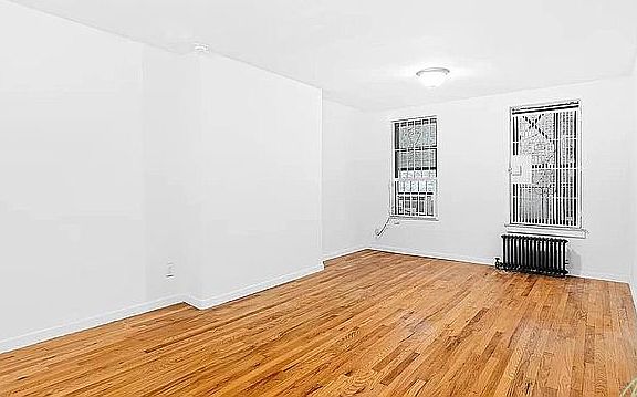 2nd image of 172 E 92nd St APT 5A