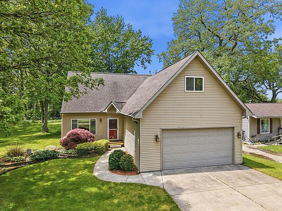 2nd image of 4387 Sunburst Ave