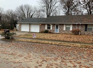 2115 Augusta Dr, Henderson, KY 42420