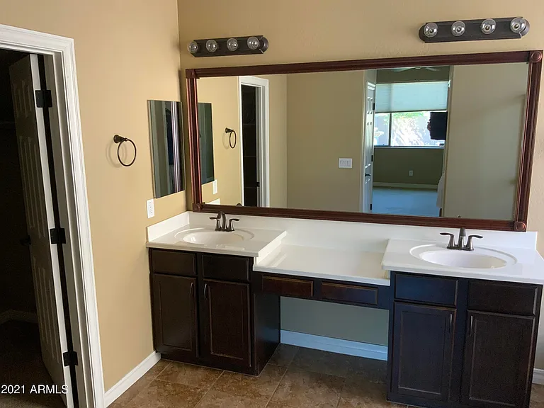 632 W San Carlos Way — Photo 6