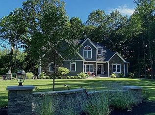 70 Tabor Rd, Clifton Park, NY 12118