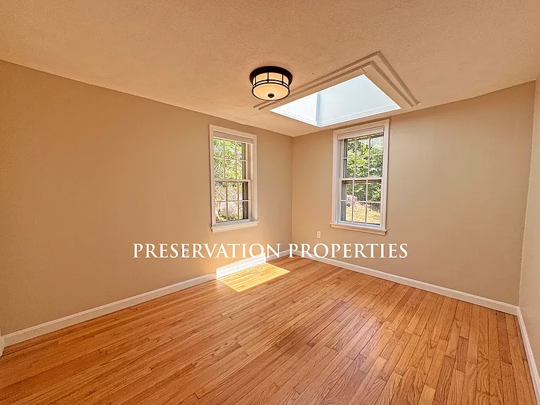 191 Weston St — Photo 10