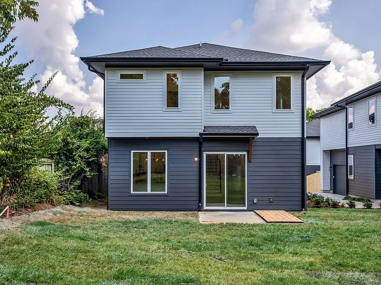 5917 Robertson Ave — Photo 46