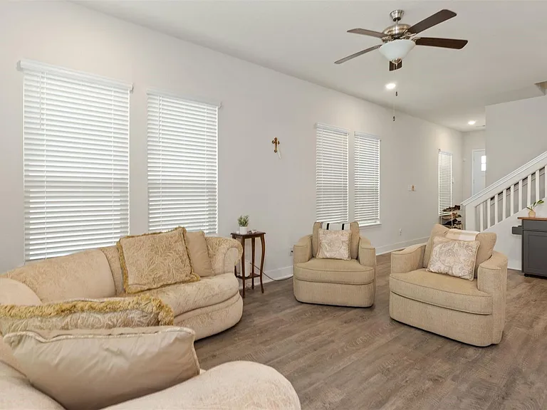 4416 Santorini Ln — Photo 8