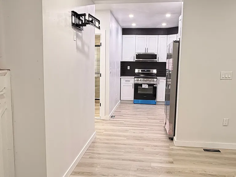 6113 Master St #MAIN — Photo 12