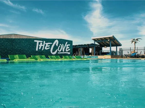 128 Kimber Ln, College Station, TX 77845