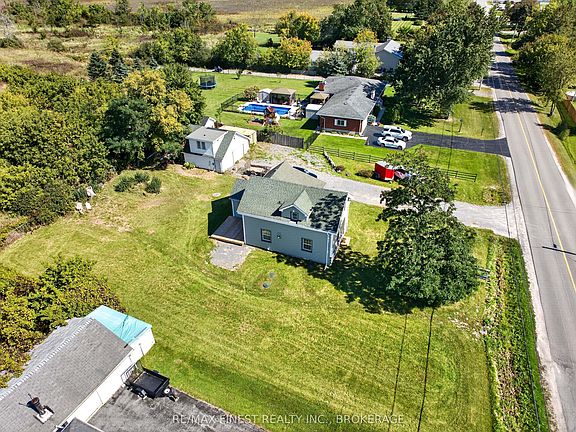 3rd image of 1069 Sunnyside Rd