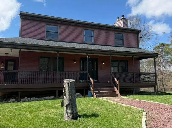 5 Petersen Ln, Gardiner, NY 12525