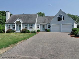 442 Curtis Corner Rd, South Kingstown, RI 02879