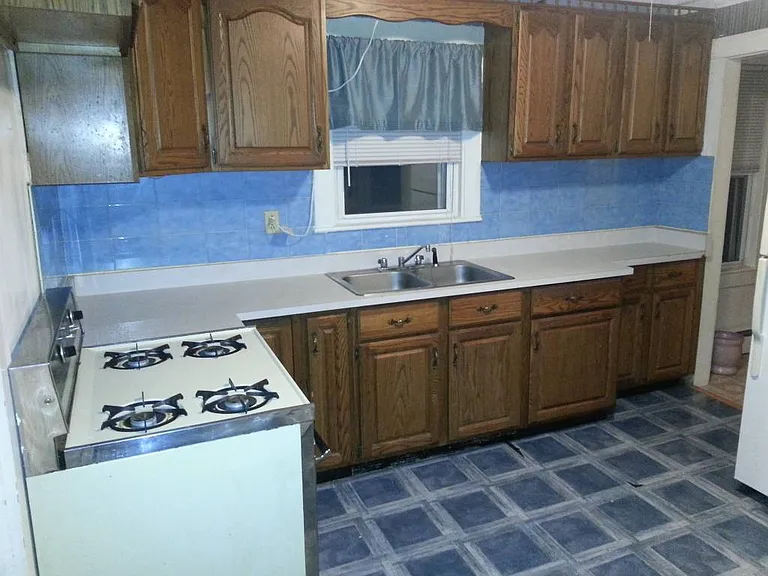 Kitchen. Picture from last year. Has a new stove now.