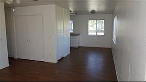 4th image of 206 E El Camino St